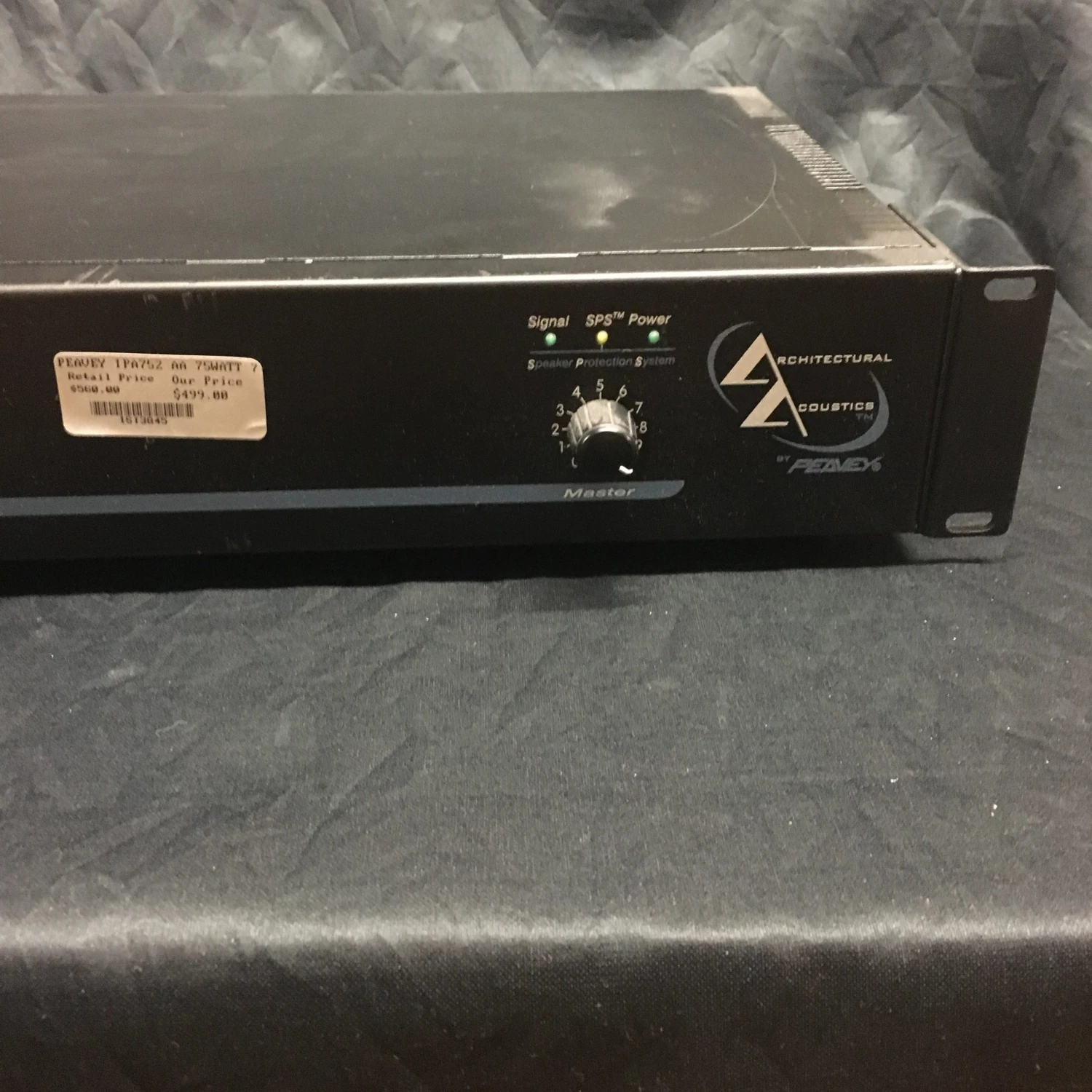 Strings Peavey 1PA752 AA Industrial Amplifier 75w 3 Strings Peavey 1PA752 AA Industrial Amplifier 75w
