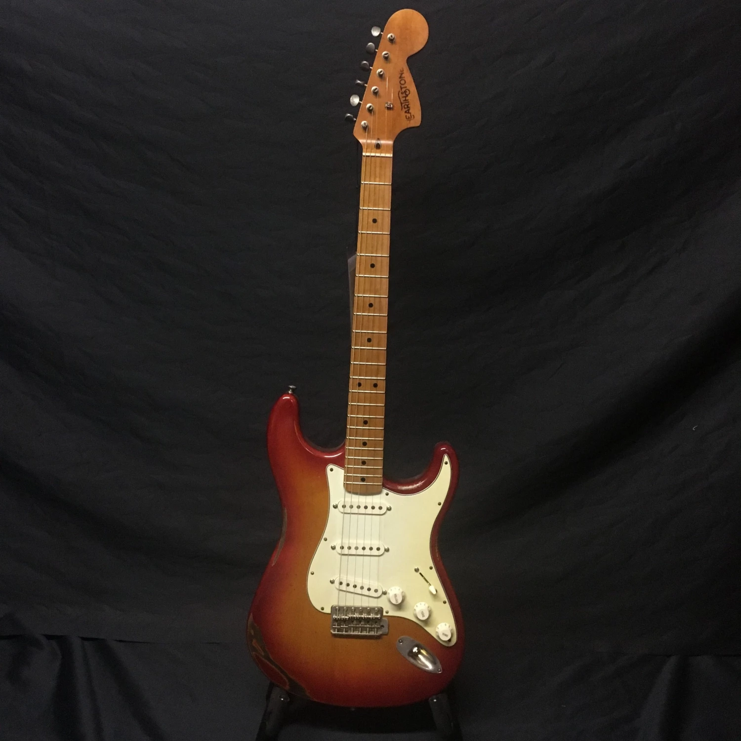 Hearthstone Guitar Co. 7VSC3 1 Hearthstone Guitar Co. 7VSC3