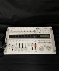 Shivelbine Music Zoom R16 USB Audio Interface / Digital Multitrack Recorder / Control Surface What's New