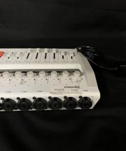 Shivelbine Music Zoom R16 USB Audio Interface / Digital Multitrack Recorder / Control Surface What's New 17 Shivelbine Music Zoom R16 USB Audio Interface / Digital Multitrack Recorder / Control Surface What's New