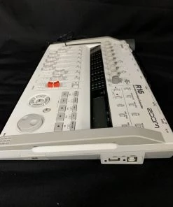 Shivelbine Music Zoom R16 USB Audio Interface / Digital Multitrack Recorder / Control Surface What's New 14 Shivelbine Music Zoom R16 USB Audio Interface / Digital Multitrack Recorder / Control Surface What's New