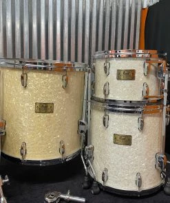 USED Pearl Masters Retro-Spec (White Marine Pearl) Drum Sets/Shell Packs