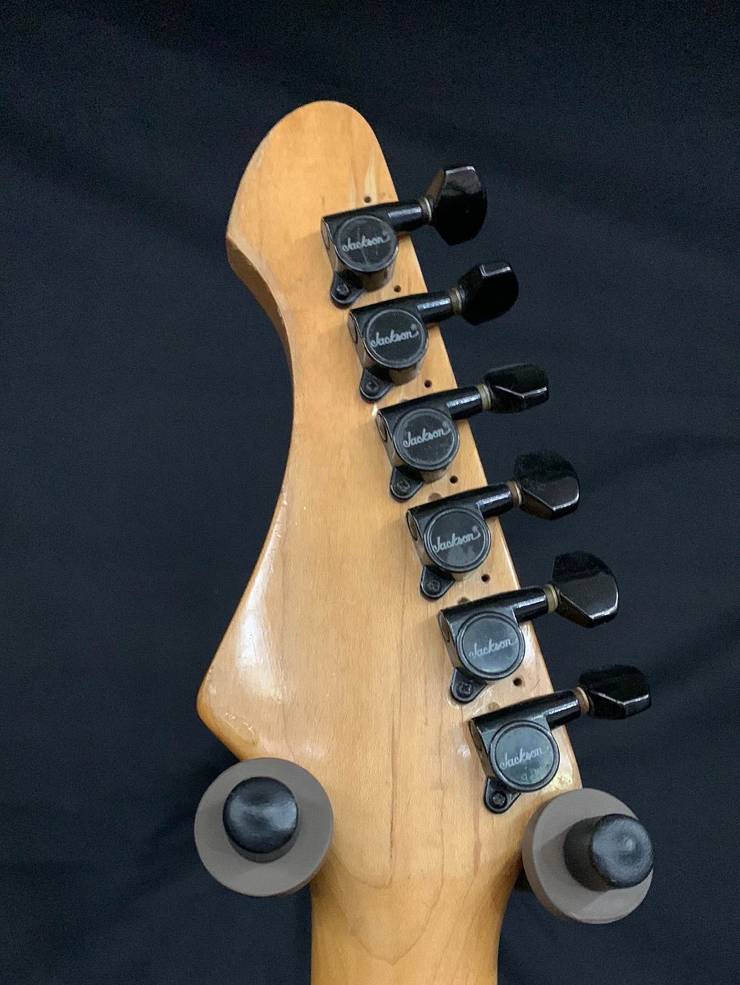 Shivelbine Music What's New 80's C.F Martin Stinger Red 4 Shivelbine Music What's New 80's C.F Martin Stinger Red