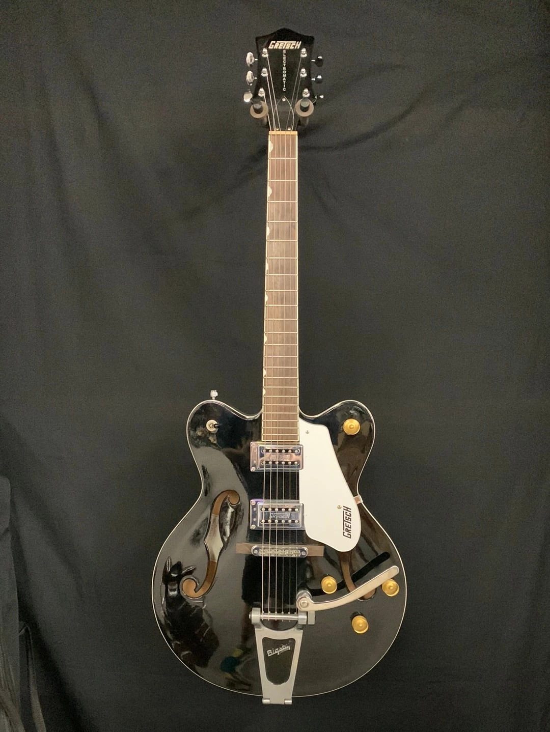 Shivelbine Music Gretsch G5122 Double Cutaway Hollowbody Electric Guitar 1 Shivelbine Music Gretsch G5122 Double Cutaway Hollowbody Electric Guitar