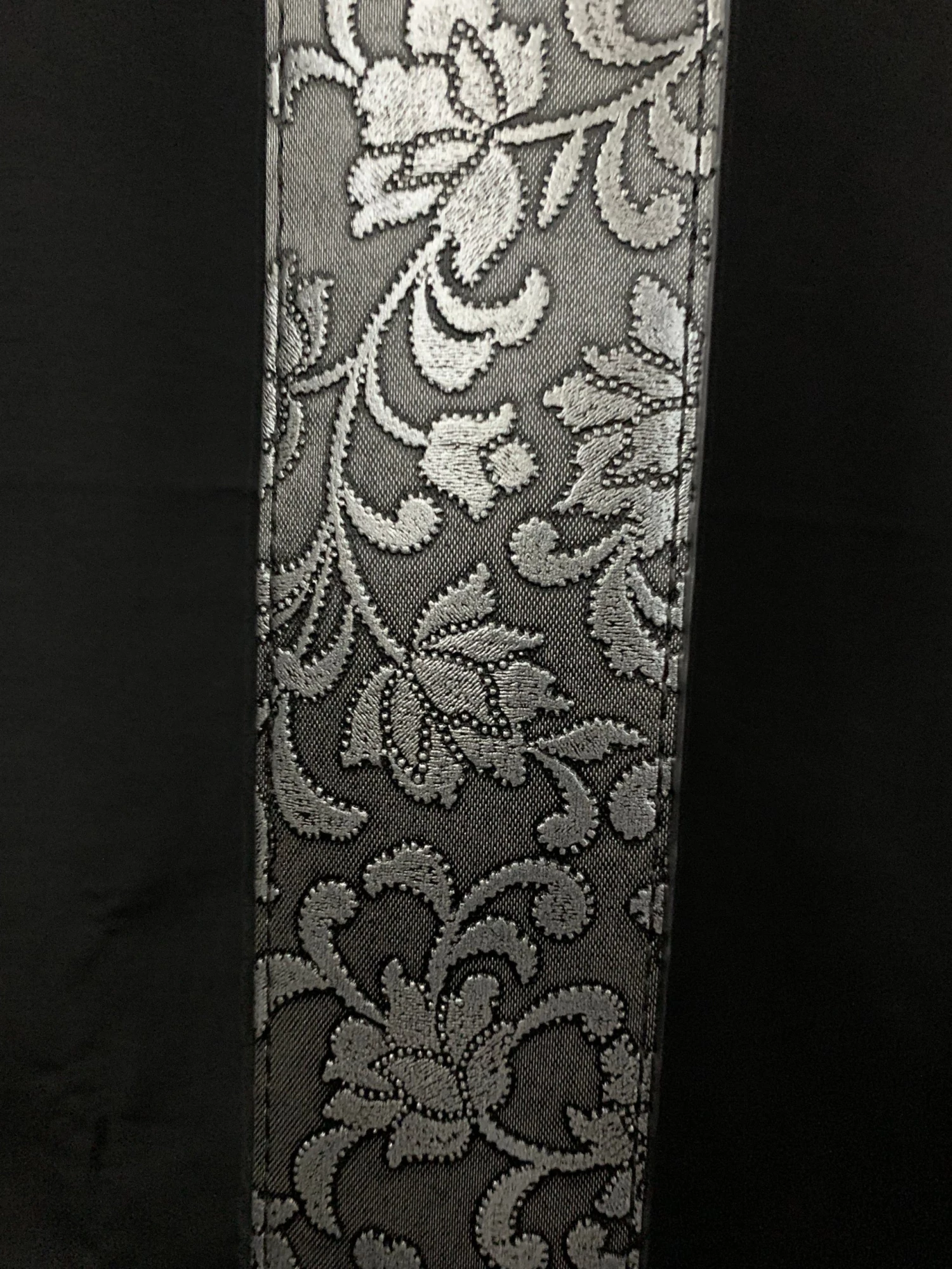 Shivelbine Music P&P Leather Guitar Strap 2 Shivelbine Music P&P Leather Guitar Strap