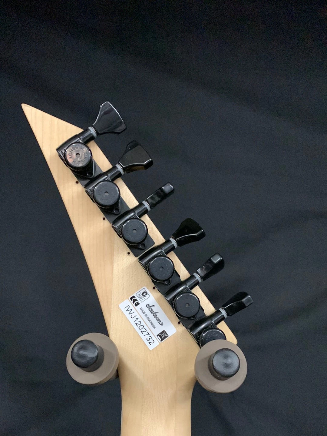 Shivelbine Music Jackson RRTMG Randy Rhoads V What's New 4 Shivelbine Music Jackson RRTMG Randy Rhoads V What's New