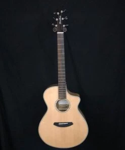 Breedlove Pursuit Exotic Concert CE Sitka-Myrtlewood