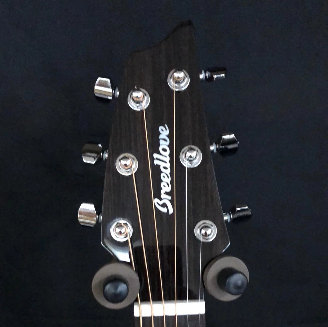 What's New Breedlove Pursuit Exotic Concert CE Sitka-Myrtlewood 3 What's New Breedlove Pursuit Exotic Concert CE Sitka-Myrtlewood