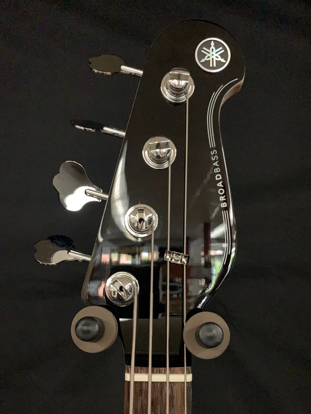 YAMAHA BB434BL BASS GUITAR 3 YAMAHA BB434BL BASS GUITAR