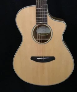 What's New Breedlove Pursuit Exotic Concert CE Sitka-Myrtlewood