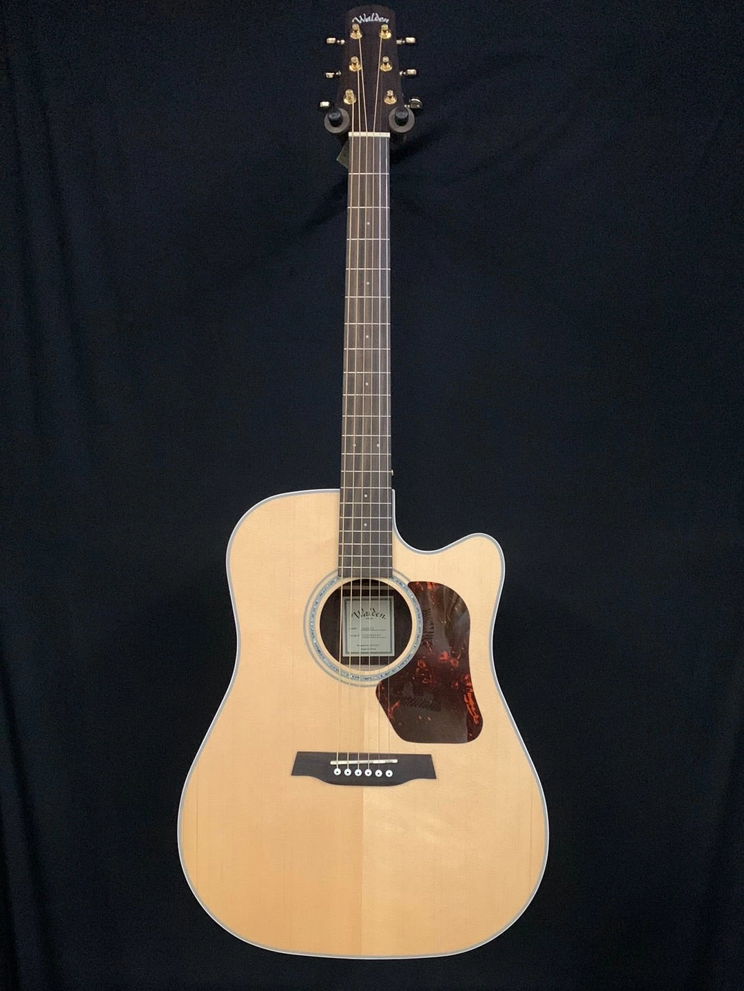 Shivelbine Music What's New D600CE Natura Solid Sitka Top-Rosewood Dreadought Acoustic Cutaway-Electric - Satin Natural 1 Shivelbine Music What's New D600CE Natura Solid Sitka Top-Rosewood Dreadought Acoustic Cutaway-Electric - Satin Natural
